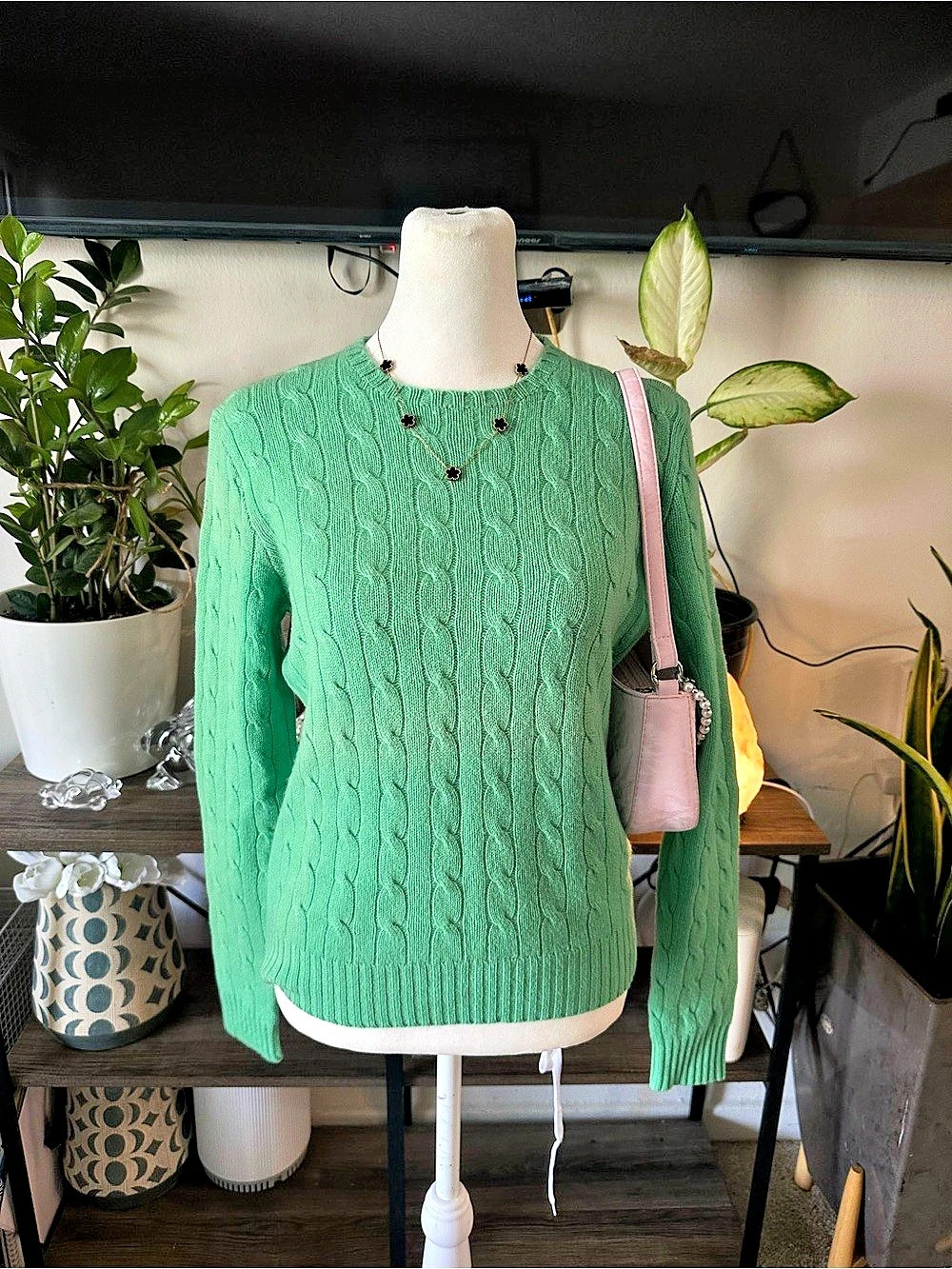 Ralph Lauren Cable Knit Cashmere Sweater in Green Large